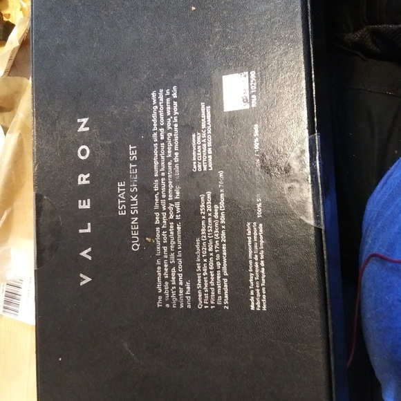 Valeron  Estate Silk Sheet Set (Champaign) - Picture 2 of 3